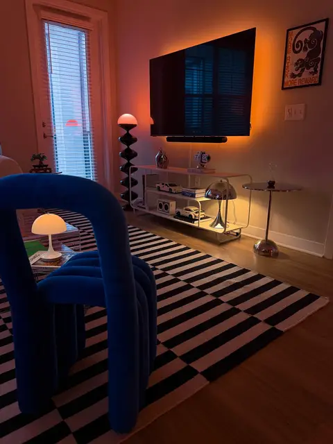 #apartmentaesthetic #midcenturymodern #homedecor #livingroomdecor #homedecorideas