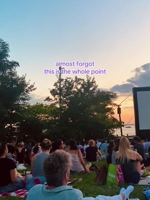 The best moments aren't about the payment, they're about being together. Whether you're splitting the cost of snacks before the movie or paying back the friend who bought the tickets, we're here to help make the money part simple, so you can get back to moments like these. 💜