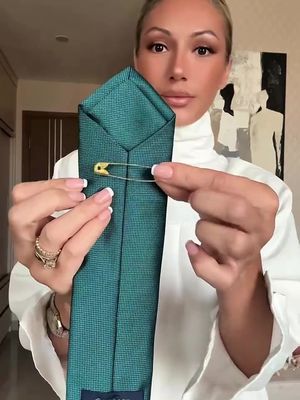 When you know how to get creative with fashion😍 insta: @maryamhaseriii #style 