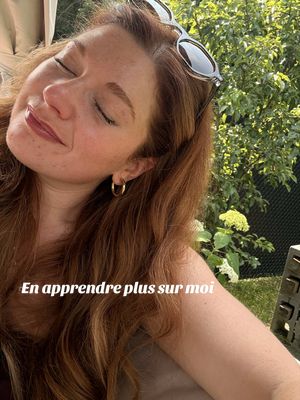 Je vous en révèle beaucoup sur moi. Une vidéo authentique, qui vient du cœur et qui a été réalisée dans le but de vous permettre d’apprendre à mieux me connaître, de découvrir la vraie Sarah. J’ai longtemps hésité avant de publier cette vidéo et, encore aujourd’hui, j’ai un peu peur. ♥️