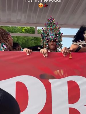 Our very own The Right Excellent Robyn Rihanna Fenty was spotted feeling the feeling this Grand Kadooment 🎉 We love you Rih 💙🇧🇧 #visitbarbados #lovebarbados #mybarbados #thebtmi #lovecropover