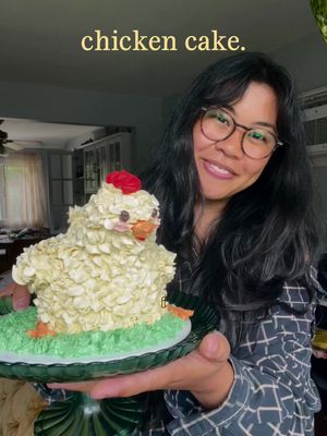 phat chicken cake!!!! #nyccreator #chickencake #cakedecorating