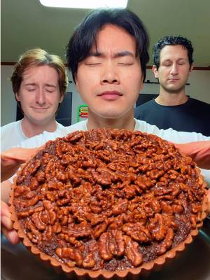 Open Your Eyes if You Want to Eat! #mukbang #korea #bigbacktivities @IamfromKorea @Chambo 