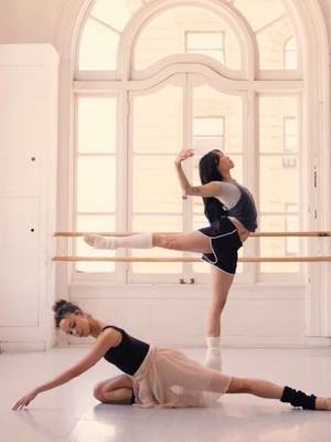 We’re proud to team up with @sfballet as their official athletic apparel partner, celebrating the discipline, artistry, and athleticism behind every movement. Together, we’re supporting the SF Ballet’s Swanson Community Scholarship Fund and creating more opportunities for young dancers to pursue their passion. We’re also expanding access to movement through quarterly community dance workshops for Bay Area women and girls, bringing people together through the power of dance. Featuring SF Ballet Principal Dancers @maddwoo and @nikishafogo
