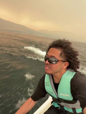 Jetski in the middle of a wildfire 🌊 #fyp #lakechelan #washington #seattle #wildfire