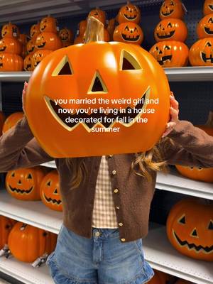 sorry not sorry 🤪🧡🍁🍂 it’s time to decorate, fall girls!! And it’s code orange @At Home #AtHomePartner 