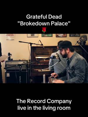"I'm gonna leave this broke down palace." One of the Grateful Dead's most beautiful songs, live in the living room. 🌹☀️ #brokedownpalace #gratefuldead #gratefuldeadcover #pedalsteel #ukulele