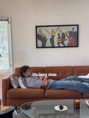life with no roommates #interior #midcenturymodern #bauhaus #fashion #style 