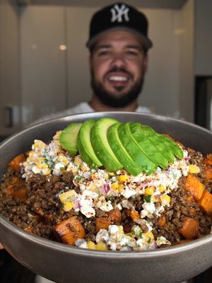 Sweet potato protein bowl 🍠 #fyp #foryoupage #fypシ #fyyyyyyyyyyyyyyyy 
