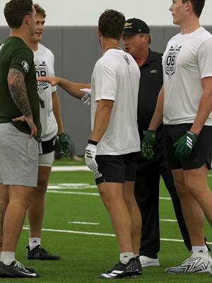 Carson Beck running the show just like he did on Gruden’s QB Class!!