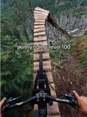 @Brage Vestavik taking balance to the next level 🔥 #bikelife #mtb #freeride #mountainbike 