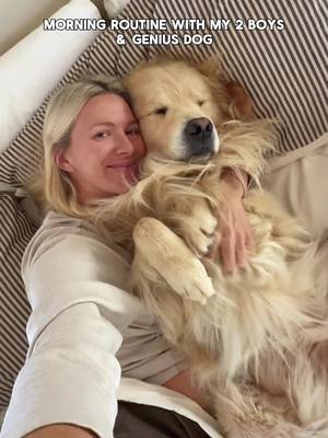 Drake will forever be the best alarm clock🙈 @Genius Dog  With the summer coming to end, we’re trying to get back into our routine & this months back to school box is doing just that 📝 you can use “geniusdog20” for 20% off your box!  #geniusdog #goldenretriever 