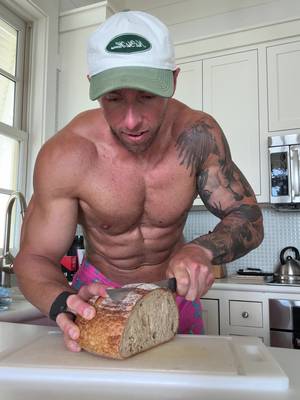 Bread should go bad. #sourdough #carbs #fitness #health 