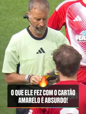 KKKKKKKKKKKKKKKKKKKKKKK ABSURDO O QUE ACONTECEU AQUI O youtuber Max Fosh simplesmente brincou de mágico e colocou FOGO no cartão amarelo que recebeu durante a partida beneficente Sidemen Charity Match em abril... REALMENTE A GENTE NUNCA SABE O QUE TÁ ACONTECENDO NOS PAÍSES DOS OUTROS 📹: @sidemen #CoberturaCazéTV #cztv19 #Original