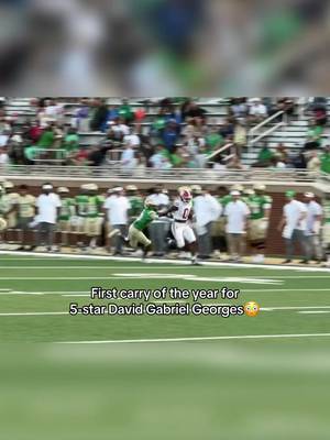 First carry = Touchdown😳 Tennessee 5-star RB commit David Gabriel Georges takes it to the house for Baylor (TN). (via Chad Simmons) #vols #davidgabrielgeores #CollegeFootball #DGG