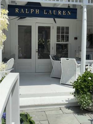 The most gorgeous @Ralph Lauren Hamptons store🩵🐶 #ralphlauren #thehamptons #ralphlaurenaesthetic #easthampton #coastalsummer 