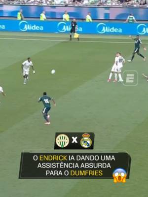 O Real Madrid quase abriu o placar com Dumfries, que ia recebendo uma assistência absurda de Endrick, mas a defesa do Ferencváros foi mais rápida no lance e afastou o perigo. 😱⚽ 📺 Assista a Ferencváros x Real Madrid AO VIVO pela ESPN, no Plano Premium do #DisneyPlus #FutebolNaESPN #RealMadrid #Ferencvaros #Endrick #Dumfries #tiktokesportes