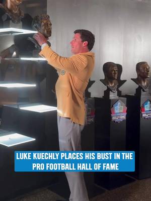 59 officially enshrined #carolinapanthers #lukekuechly #profootballhalloffame #nfl 