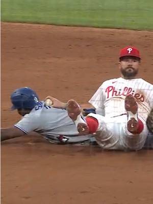 Kyle Schwarber ran down and tackled Blue Jays’ Jesus Sanchez to complete the pick off  #bluejays #phillies #baseball #sports #MLB