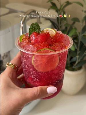 Watermelon mojito RedBull + Tajín 🍉🍋‍🟩✨ #Redbull #tajin #mojitomocktail #watermelon