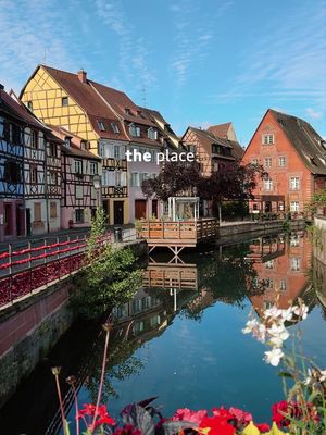 15 Things to Do in Colmar, France 🇫🇷👇🏼 Colmar is one of Europe’s most charming towns with pastel facades, flower-filled canals, and cobblestone magic around every corner. Here’s your must-do list for this storybook spot in Alsace: 1- Wander through Little Venice (La Petite Venise) 2- Take a boat ride along the canals 3- Visit the Unterlinden Museum (art + Alsatian history) 4- Explore the Old Town on foot. Every street is stunning 5- Try local Alsatian wine on a tasting tour 🍷 6- Grab a bite at the covered market (Marché Couvert) 7- Stroll through the Quartier des Tanneurs & snap a photo at Rue des Tanneurs 8- Visit the House of Heads (Maison des Têtes) 9- Take a photo at the iconic Quai de la Poissonnerie 10- Admire the details at St. Martin’s Church 11- Shop for handmade goods & food at the weekly markets 12- Try tarte flambée (Alsace’s signature dish!) 13- Relax in Place de l’Ancienne Douane, one of the most beautiful town squares 14- Visit during spring or Christmas for peak charm 15- Use Colmar as a base to explore the Alsace wine route & nearby villages like Eguisheim, Riquewihr & Kaysersberg Save this list for your next trip to Colmar. ✨