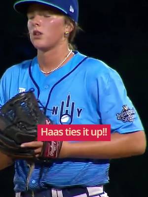 Gabbie Haas with a two-run knock to tie things up for the Hunters! #wpbl #womensbaseball #womeninsports #womenssports