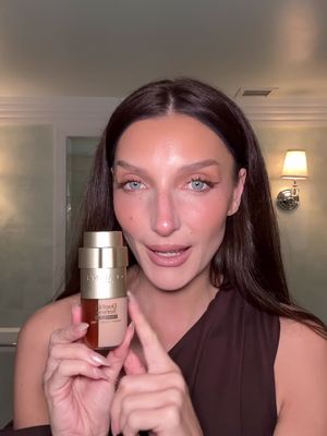 The hype is so real @Clarins Official new Double Serum Foundation, powered by the same dual-phase technology as the iconic Double Serum... colour for coverage, hydric for skincare benefits. 37 shades. #clarinspartner #doubleserumfoundation #clarins #makeup