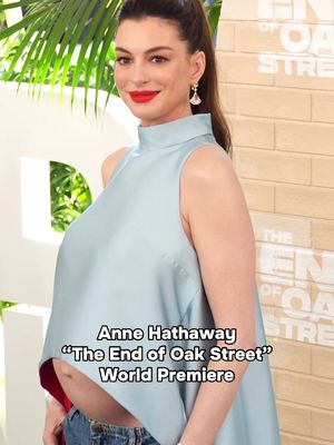 My Monday morning just got 10x better after seeing @Anne Hathaway and her bump at the @End Of Oak Street Premeire 🥹🤰🦕