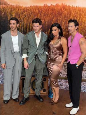 #TheJonasBrothers and #DemiLovato at the #CampRock 3 premiere