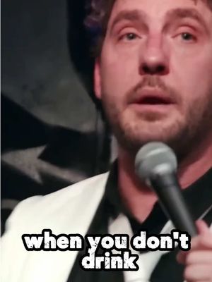 6 years without a drink 🤘 #sober #comedian #standup #noalcohol #funnyaf 