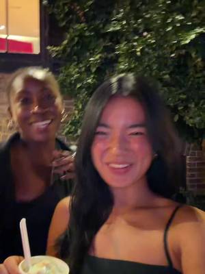 Rush hour?@Coco Gauff 