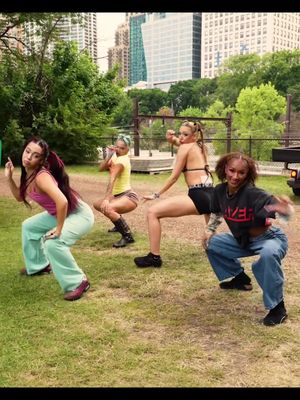 🚨 THE BADDEST DANCERS IN THE WORLD #DROPITROTATE