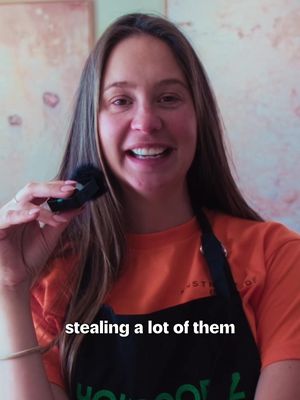 Does it really count as ‘cheating’ if it’s for the greater good of the build? @Lisa and Rosco think not! 🤫Structural integrity powered by Youfoodz 🔨🍝 #TheBlock2026 #Youfoodz #TheBlock #BTSOnTheBlock #renovationfuel