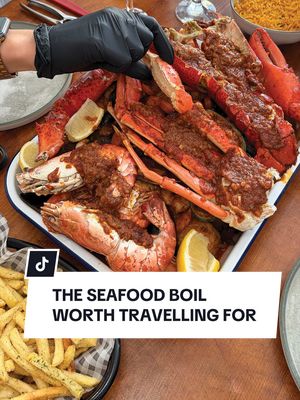 THE SEAFOOD BOIL SO GOOD PEOPLE TRAVEL TO MANCHESTER FOR IT | ad Mama’s Soul Food first set up their dark kitchen six years ago, winning fans across the city for their extravagant, indulgent seafood boil, lobster rolls and surf ‘n’ turf sharing platters. With a new bricks-and-mortar establishment on Norton Street in Salford, they’re now attracting diners from even further afield, many travelling into the city to experience their take on soul food, which combines elements of father and daughter duo Marcio and Andrea’s Angolan and Portuguese heritage. And you have to get stuck in. With everything from cajun prawns to whole crab and lobster, you do have to work a little for your dinner, but it’s absolutely worth the effort. Then select your spice level, and from an array of homemade dipping sauces, and you’re good to go. We’ve never seen seafood this fresh or abundant. Just make sure you come hungry… LINK IN BIO TO ORDER Mama's Soul Food via Uber Eats - the first 50 people to order will get 30% off their order. …. 📍Unit 2 Norton Street, Salford M3 7NW ⏰Sun, Tues-Thurs 12-10pm, Fri-Sat 12-11pm 💰Seafood boil from £47.95