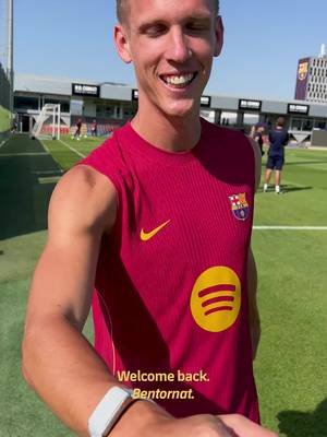 🏆 World Champions Dani Olmo and Pau Cubarsí are back 👏 #fcbarcelona #barçaontiktok 