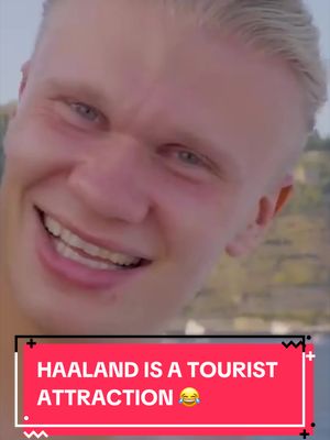 Erling Haaland is a certified A-Lister. 🛥️🤣 (🎥: YouTube/Erling Haaland)