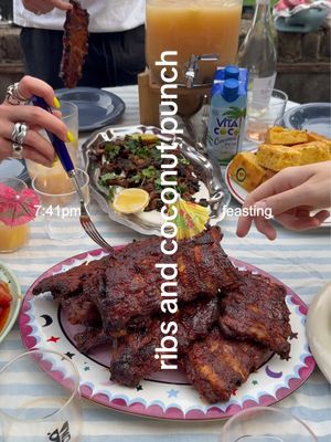 ad I love eating baby back ribs and sippin on coconut pineapple punch in landlocked Dalston @Vita Coco UK 🏝️🌟🧉 #hosting #londonvlog 