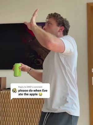 Replying to @DHD the @POPPI sour apple was just too tempting… #poppipartner 
