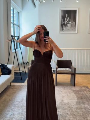 I keep flipping through all my pictures and videos cause I can’t decide 😭😭 ily @Park & Fifth Co. #bridesmaid #dress #shopping 