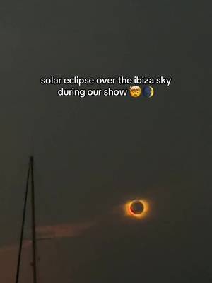 what a moment 🤯🌒 #ibizaeclipse #eclipse2026 #eclipse 