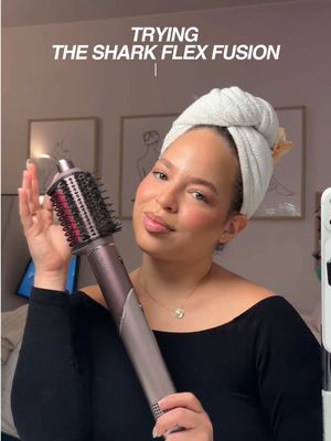 Trying the shark en pelo maltratado de calor por primera vez, que pensamos?@Shark Beauty #sharkflexfusion #sharkflexstyletutorial #sharkbeauty #haircare #hairproducts @AMIKA: @OUAI @Kérastase @Color Wow Hair @Olaplex 