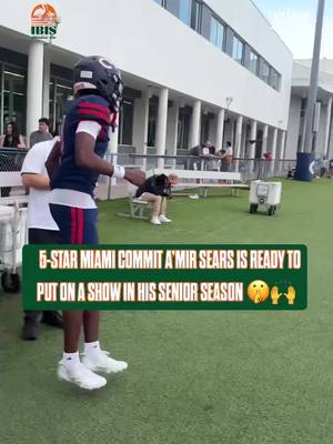 One last ride before taking his talents to The U 🌴🔥 @Not A’mir is ready to make his senior season one to remember 🤫🙌 • • • • #ItsAllAboutTheU #Canes🙌 #MiamiHurricanes #TheU #miami @The College Sports Company 