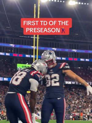 YESSIR KYLE🕺 #nfl #newenglandpatriots #touchdown #celly @K.mmoneyyy 📺:WBZ