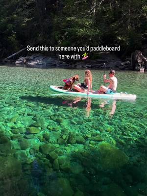 Clearest water in Canada? 🙃 #britishcolumbiacanada #canadianblogger #vancouverinfluencer #explorebc #paddleboarding 