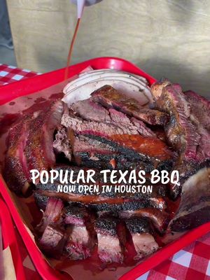 HOUSTON, get ready for some serious BBQ! 🤠🔥 Terry Black’s Barbecue is officially making its Houston debut in the Heights! Known for their Central Texas-style BBQ, @terryblacks_bbq is bringing the MEATS — think juicy brisket, massive dino beef ribs, pork ribs, smoked turkey, chopped beef and sausage, all smoked over post oak. 🤤🔥 And you KNOW we can’t forget about the sides! Load up your tray with mac & cheese, creamed corn, green beans, pinto beans, Mexican rice, potato salad and coleslaw. Save room for something sweet too — banana pudding, peach cobbler and mini pecan pies! 🥧 The new Houston location is HUGE, with indoor + outdoor dining, an event loft and a central pit house featuring SIX 1,000-gallon offset smokers. You can even get a behind-the-scenes look at the BBQ process with pit tours! 📍 Terry Black’s Barbecue 1329 N. Shepherd Dr. Houston, TX 77008 The Heights 🔥 Opening August 18! Who’s ready to try it?! Tag your BBQ buddy below! 👇