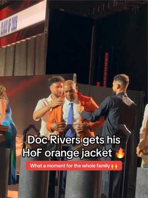 Doc Rivers receives his orange jacket surrounded by his family ❤️ @NBA #basketball #docrivers #hoops #NBA #basketballhof 