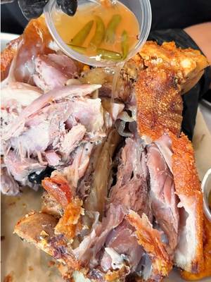 The famous Crispy Meat Platter at Salo Salo Kitchen! 🔥🍖 Crispy, flavorful, and loaded with all the good stuff—you definitely don’t want to miss this one! 😮‍💨 Save this post and bring your foodie crew! 🙌 📍 Salo Salo Kitchen 2530 Amar Rd, West Covina, CA 91792 #FoodwithZen #FilipinoFood 