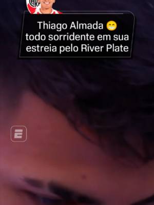 Será que o Thiago Almada está feliz com a escolha que fez? Reforço do River Plate após quase pintar no Flamengo, o argentino está em campo neste momento contra o Argentinos Juniors pelo Campeonato Argentino. Veja River Plate x Argentinos Juniors agora, AO VIVO, pela ESPN no Plano Premium do #DisneyPlus #ArgentinoNaESPN #RiverPlate #ArgentinosJuniors #tiktokesportes