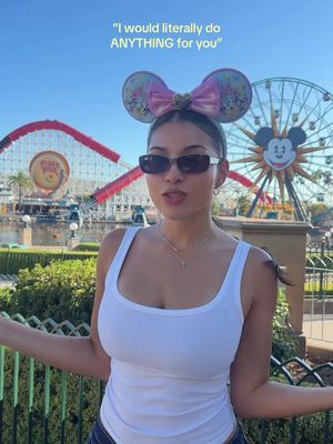 maybe next year 😭🤭🤭 @Leslie rose #elsyguevara #worldprincessweek 