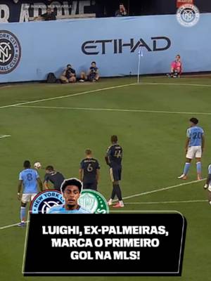 LUIGHI MARCOU O PRIMEIRO GOL NA MLS! ⚽ O ex-jogador do Palmeiras foi o responsável por converter o pênalti para o New York City FC contra o Philadelphia Union. Apesar do gol do brasileiro, o New York City FC acabou derrotado por 3 a 2. Via: MLS na Apple #FutebolNaESPN #MLS #luighi #gol #newyorkfc #tiktokesportes
